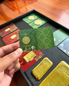 emas fizikal Public Gold